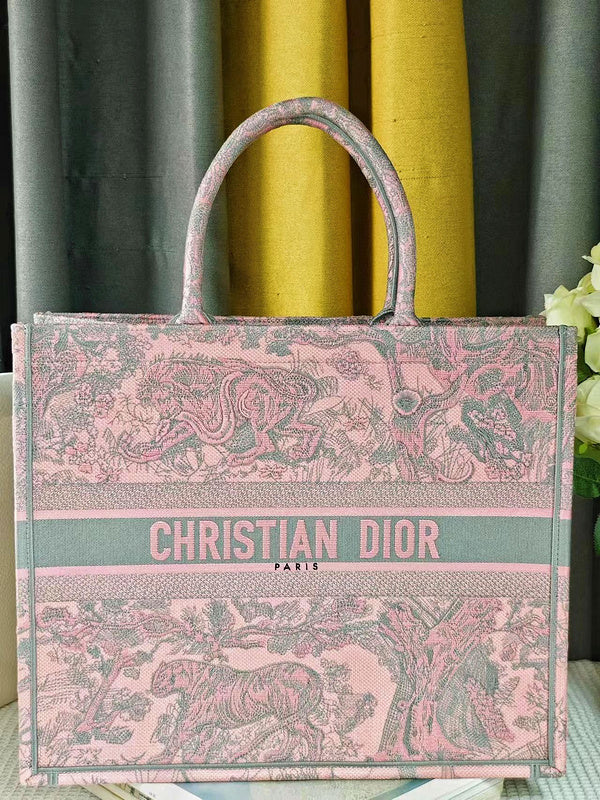 MC-Christian Dior-4872