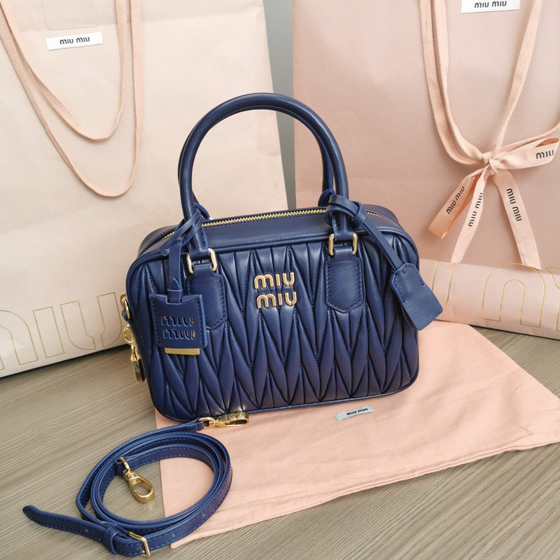 MC-Miu Miu-575