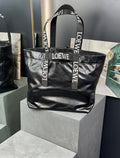 MC-Loewe-1389