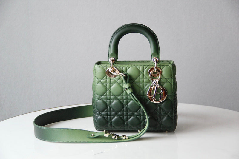 MC-Christian Dior-4895
