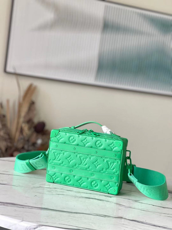 MC-LV-Bags-5358