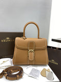 MC-Delvaux-049