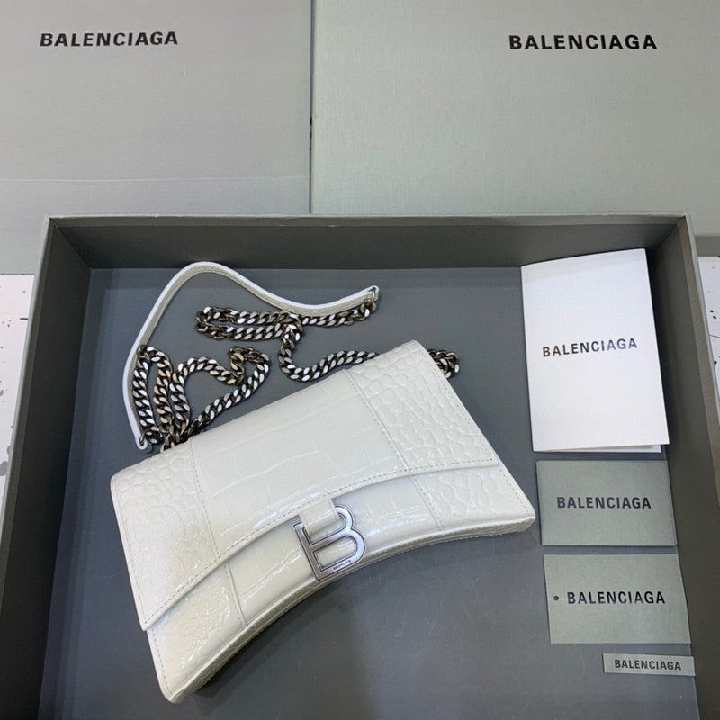 MC-Balenciaga-2134