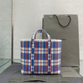 MC-Balenciaga-2135
