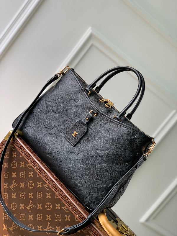 MC-LV-Bags-5366