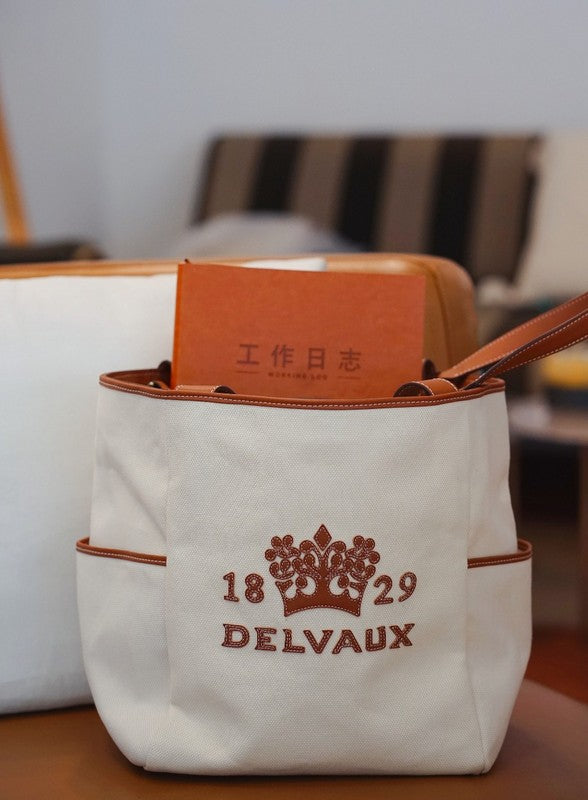 MC-Delvaux-050