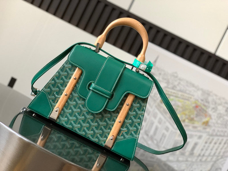 MC-Goyard-1820