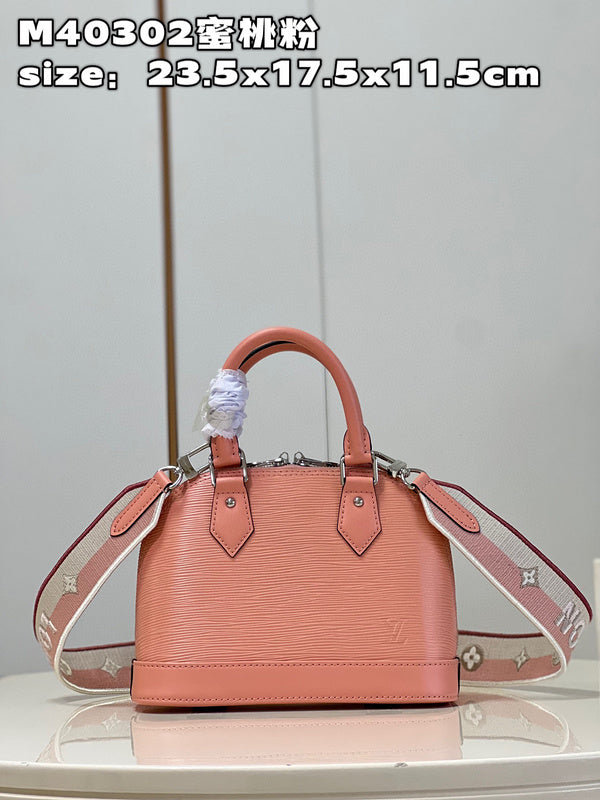 MC-LV-Bags-5380