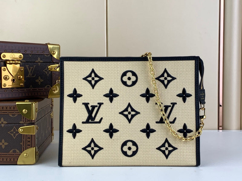 MC-LV-Bags-5397