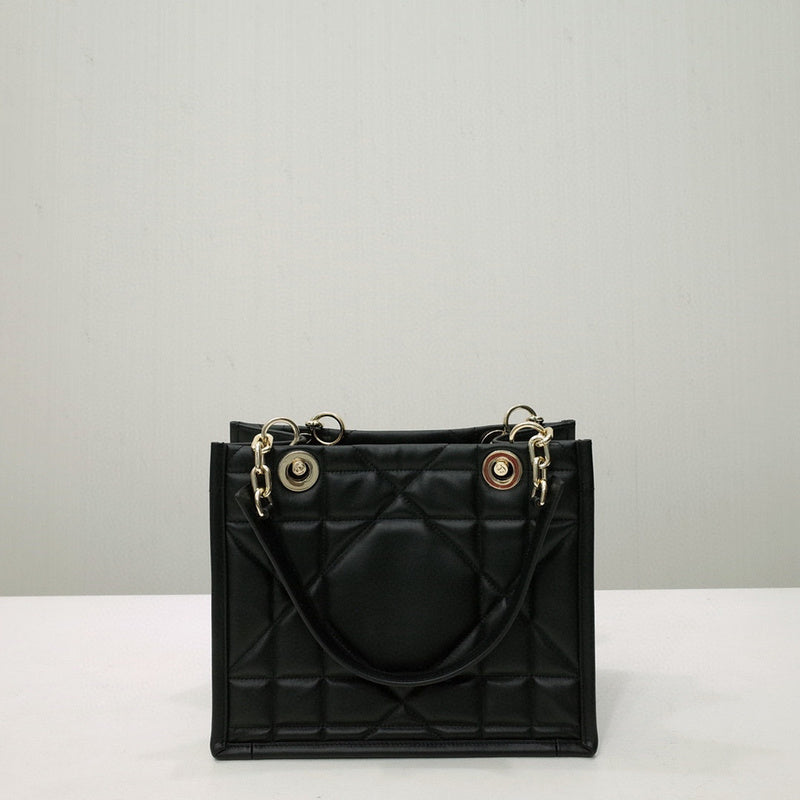 MC-Christian Dior-4945