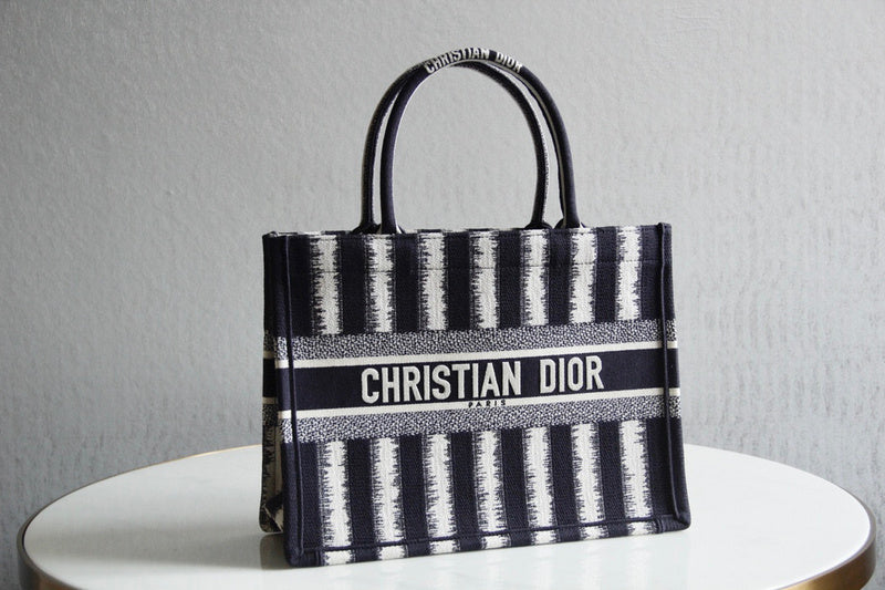 MC-Christian Dior-4957