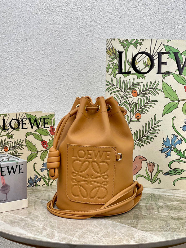 MC-Loewe-1420