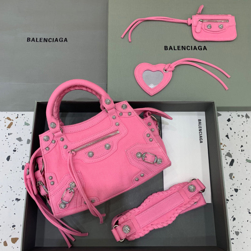 MC-Balenciaga-2155