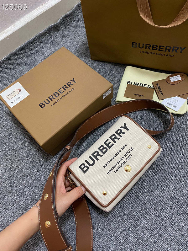 MC-Burberry-764
