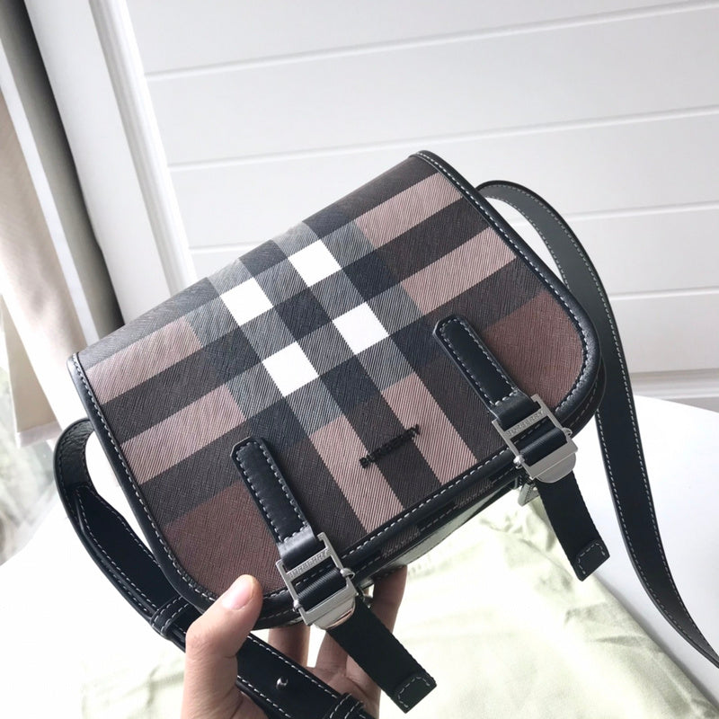 MC-Burberry-770