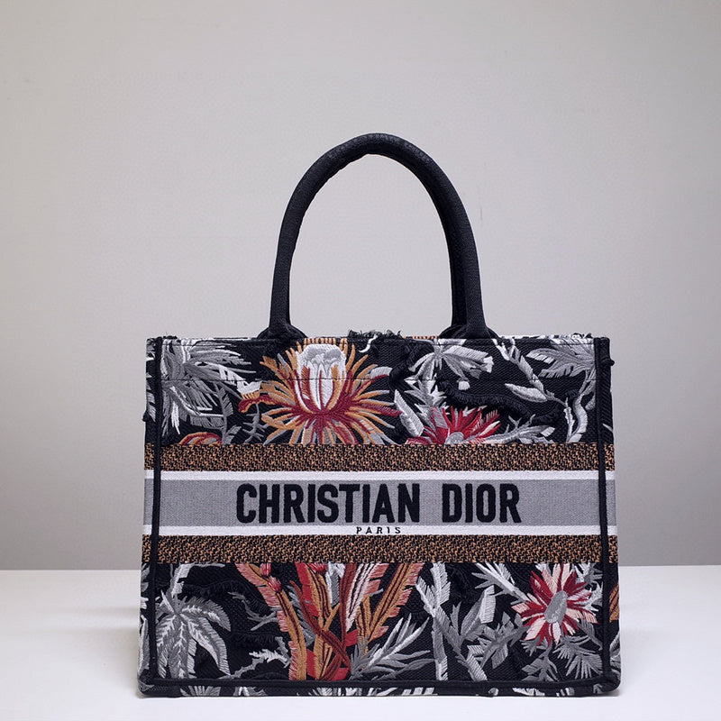 MC-Christian Dior-5022