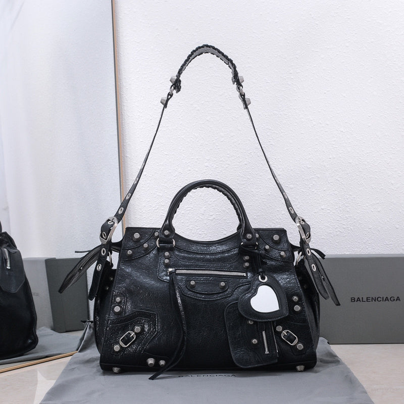 MC-Balenciaga-2183