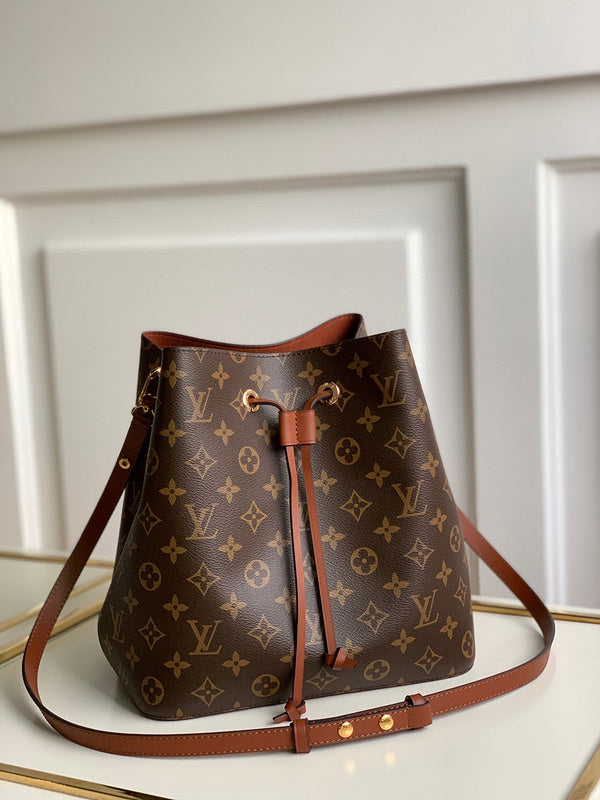 MC-LV-Bags-5483