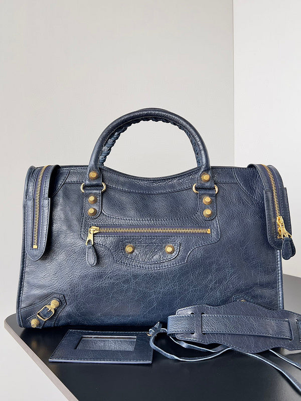 MC-Balenciaga-2187