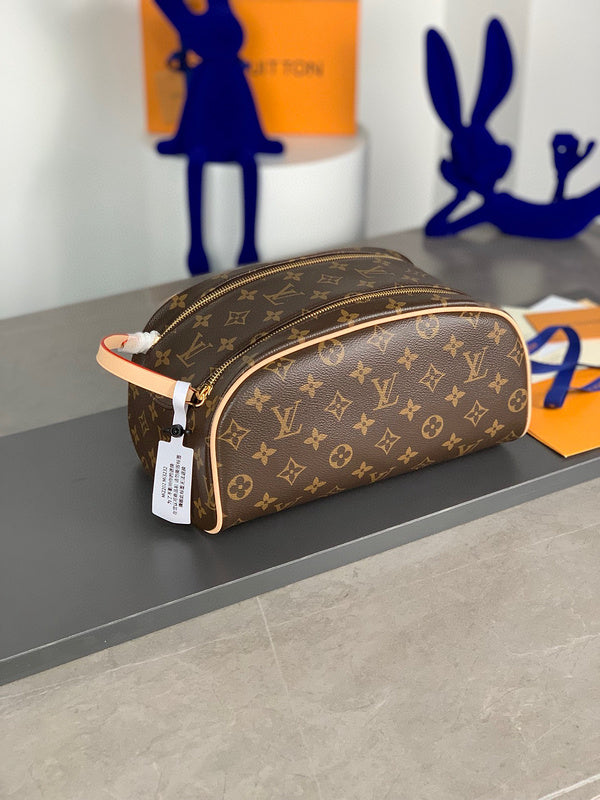 MC-LV-Bags-5498
