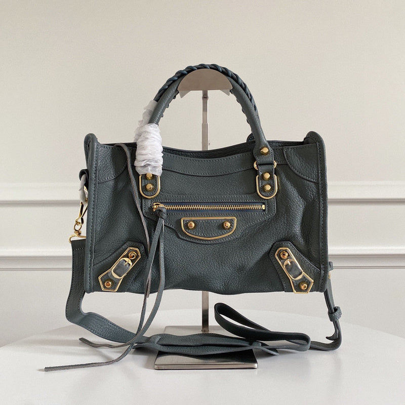 MC-Balenciaga-2192