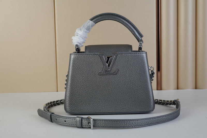 MC-LV-Bags-5502