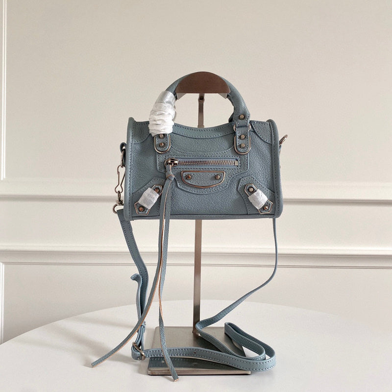 MC-Balenciaga-2198