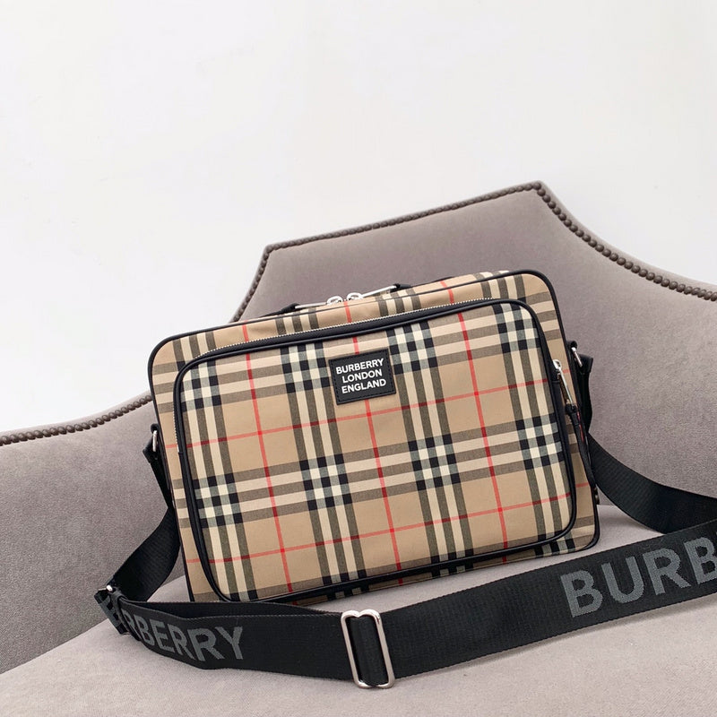 MC-Burberry-774