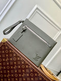 MC-LV-Bags-5518