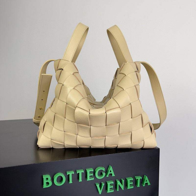 MC-Bottega Veneta-2836