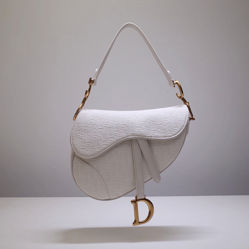 MC-Christian Dior-5056