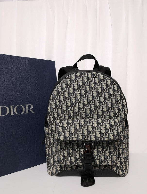 MC-Christian Dior-5058
