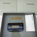 MC-Balenciaga-2207