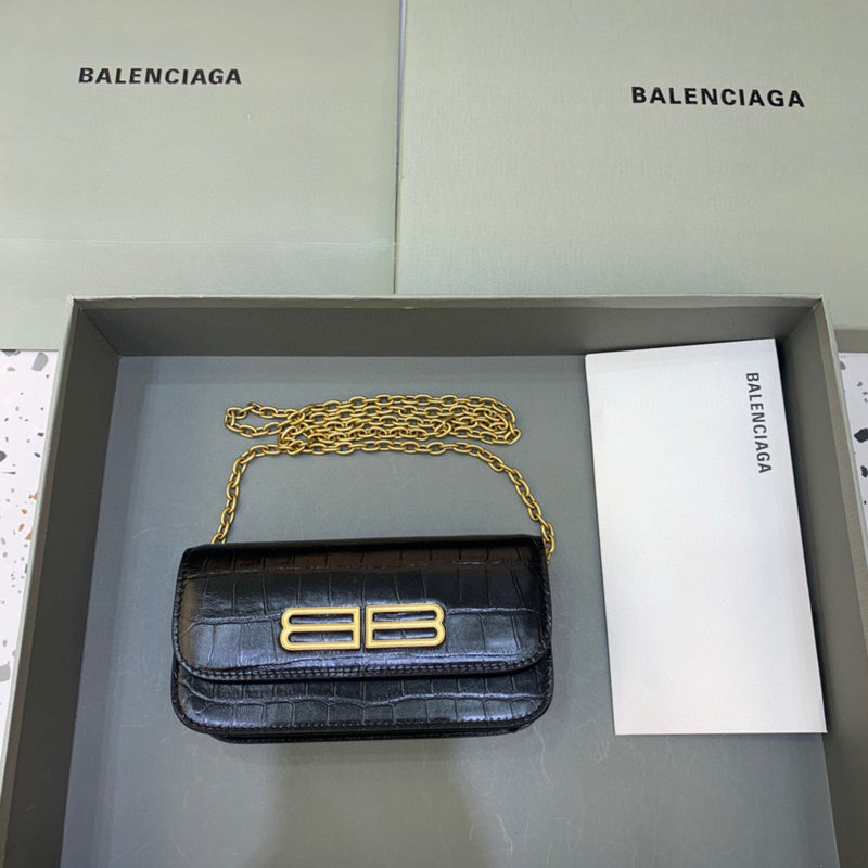 MC-Balenciaga-2207
