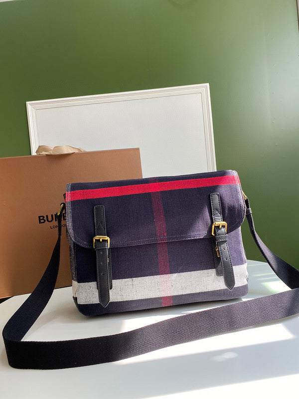 MC-Burberry-778