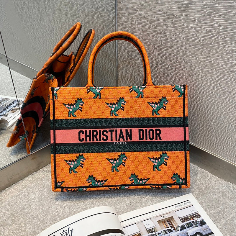 MC-Christian Dior-5078