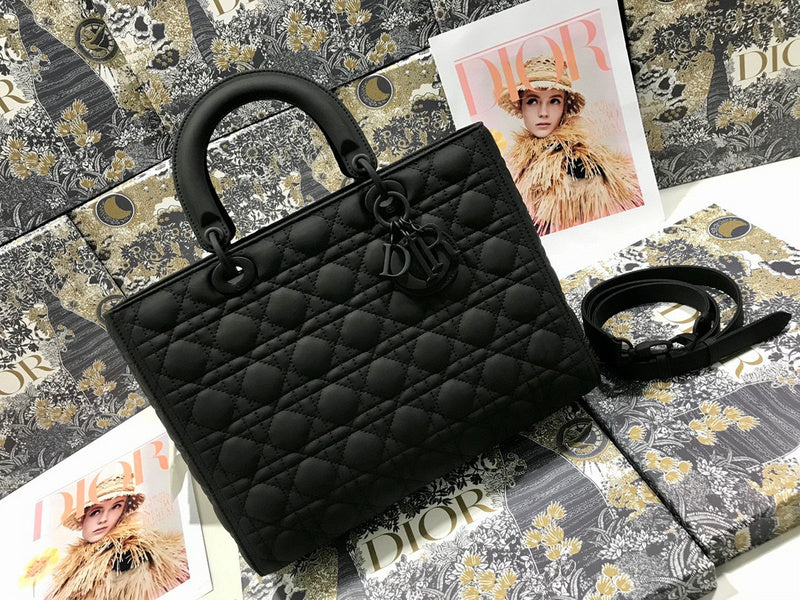 MC-Christian Dior-5081