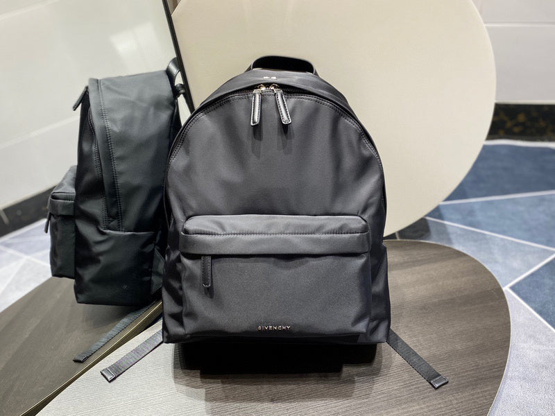 MC-GIVENCHY-750