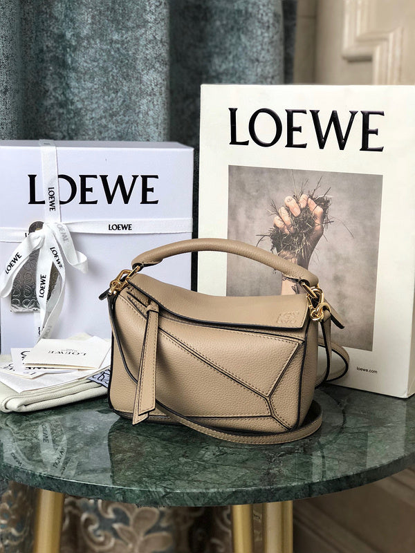 MC-Loewe-1455
