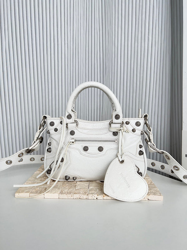 MC-Balenciaga-2224