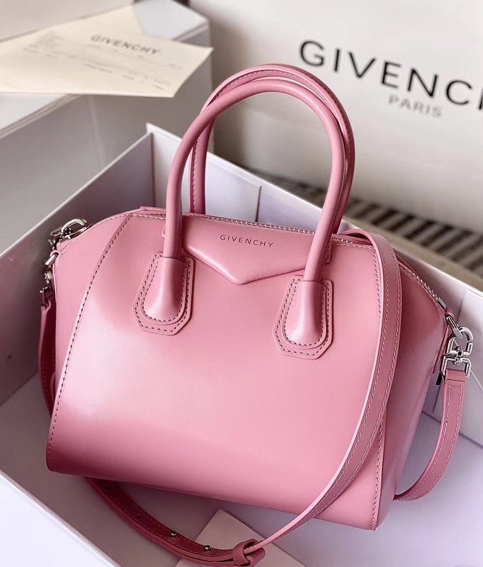 MC-GIVENCHY-753