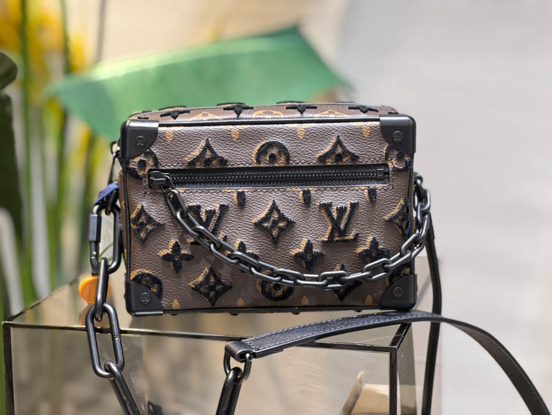 MC-LV-Bags-5589