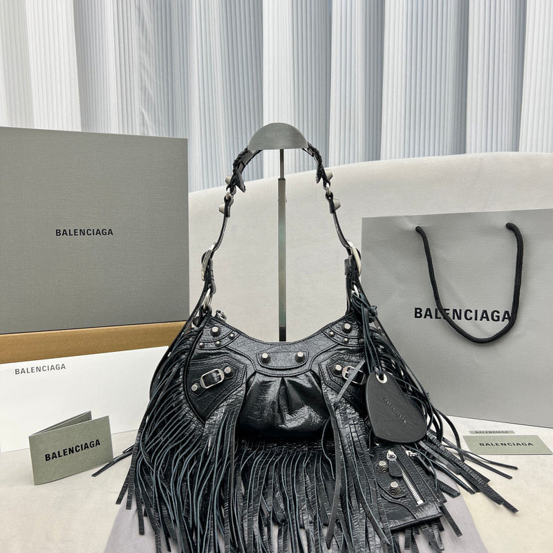 MC-Balenciaga-2232