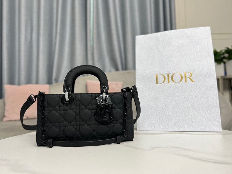 MC-Christian Dior-5114