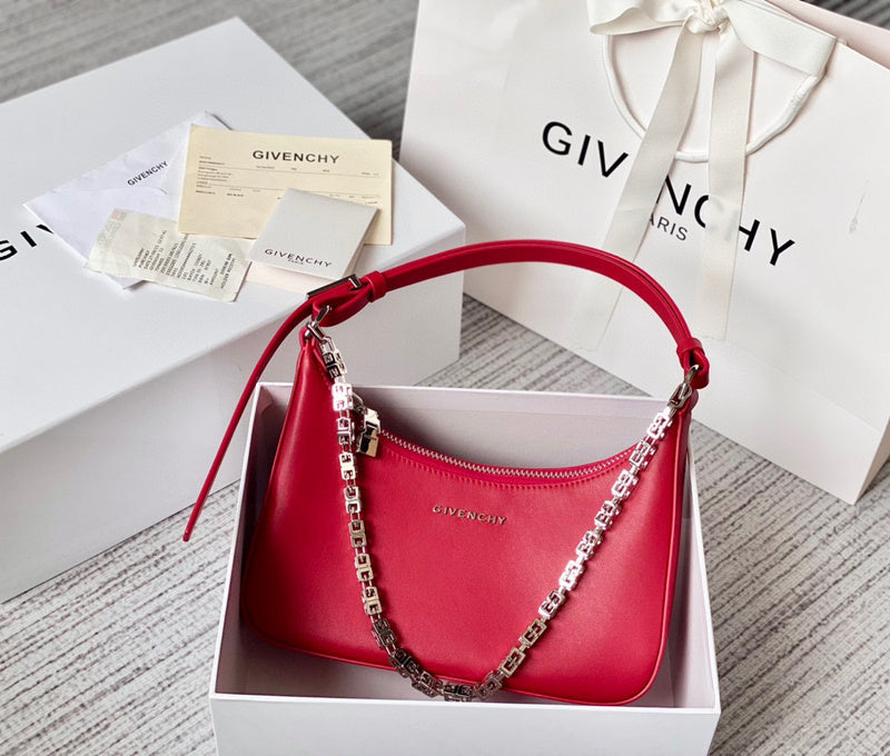 MC-GIVENCHY-754