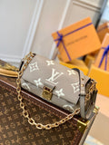 MC-LV-Bags-5609