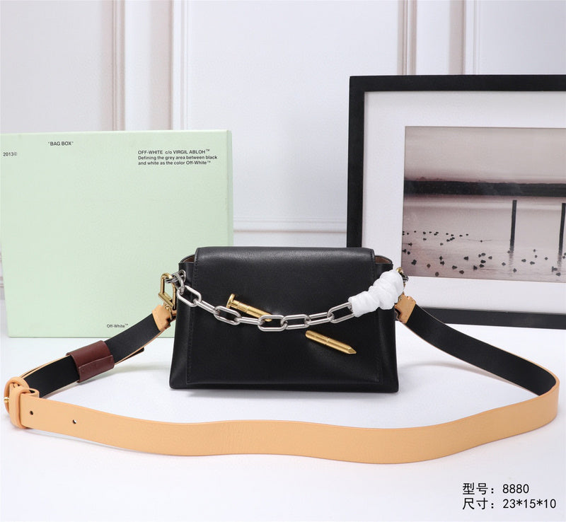 MC-OFF White-733
