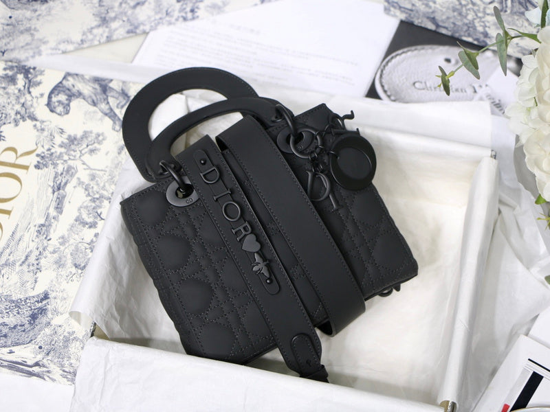 MC-Christian Dior-5142