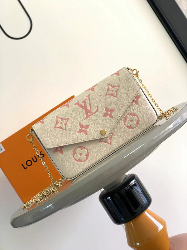 MC-LV-Bags-5634