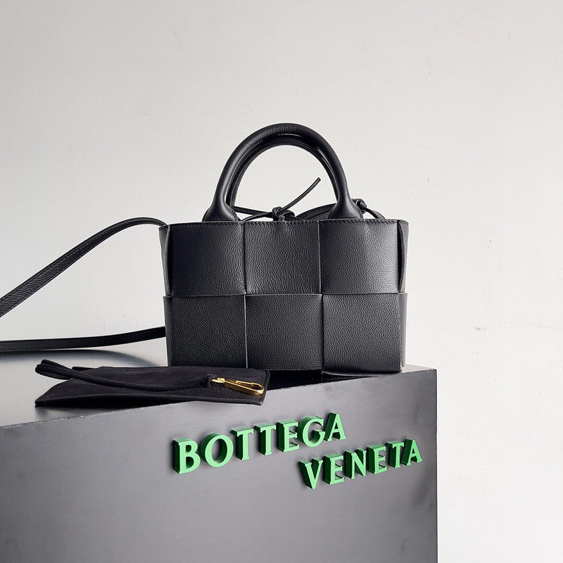 MC-Bottega Veneta-2904